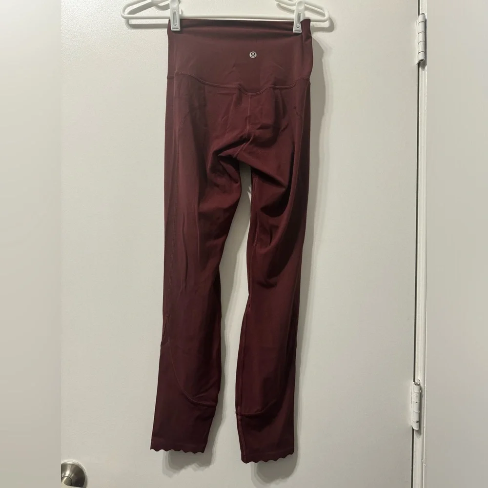 Lululemon Align Scalloped Hem High-Rise Pant 25". Size 4. Red Merlot. - Picture 9 of 9